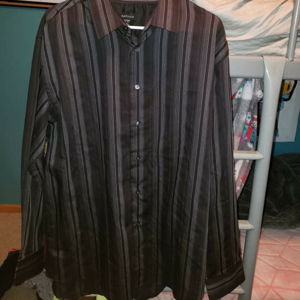 Men's dress shirt